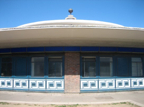 Another 'Holden Globe award' winner