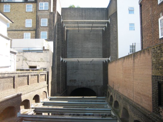 Behind the scenes Behind the scenes